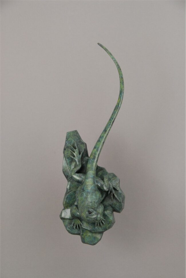 Gerald Balciar Sculpture Take a Look-See Bronze